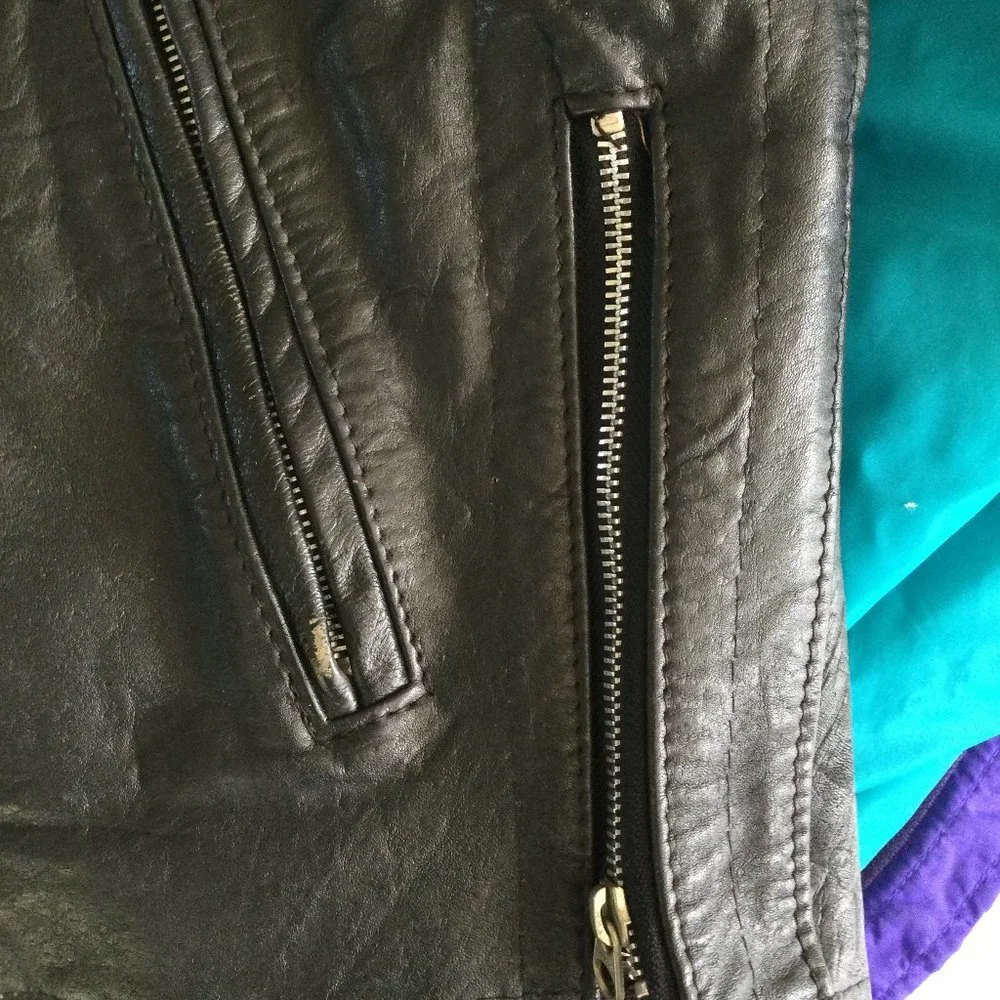 Excelled Black Leather Jacket,‎ Vintage, 42R,
